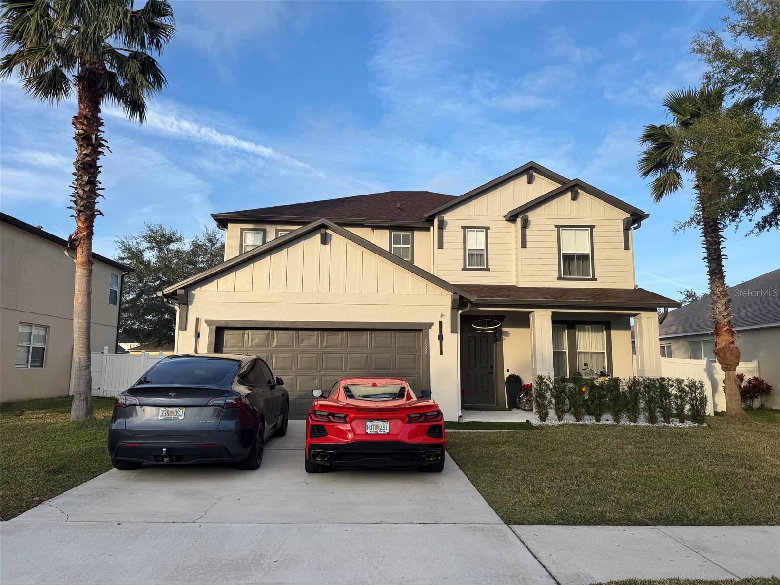 Photo 1 of Single family home for sale at 526 1st Cape Coral Dr, Winter Garden, FL 34787 | MLS# O6438786 | Listing updated on 2026-09-02