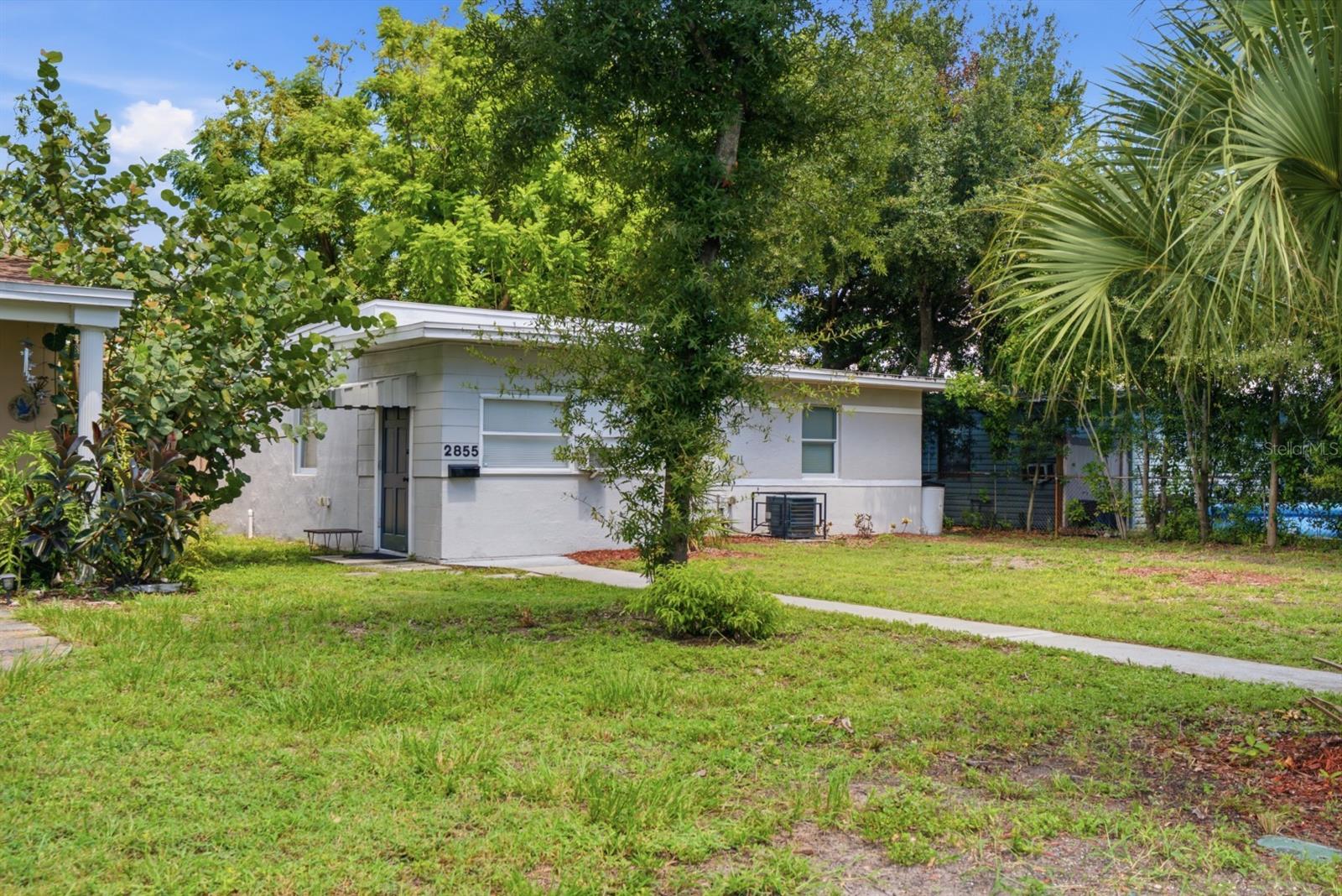 Photo 4 of Single family home for sale at 2855 37th Avenue N, Saint Petersburg, FL 33713 | MLS# TB8545115 | Listing updated on 2026-09-03