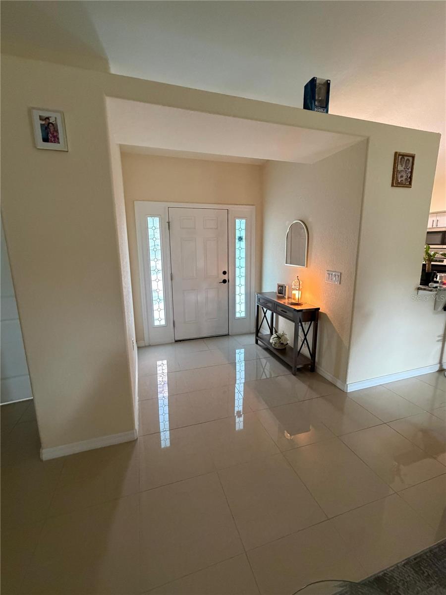 Photo 2 of Single family home for sale at 14220 Spring Hl Dr, Spring Hill, FL 34609 | MLS# TB8545186 | Listing updated on 2026-09-04