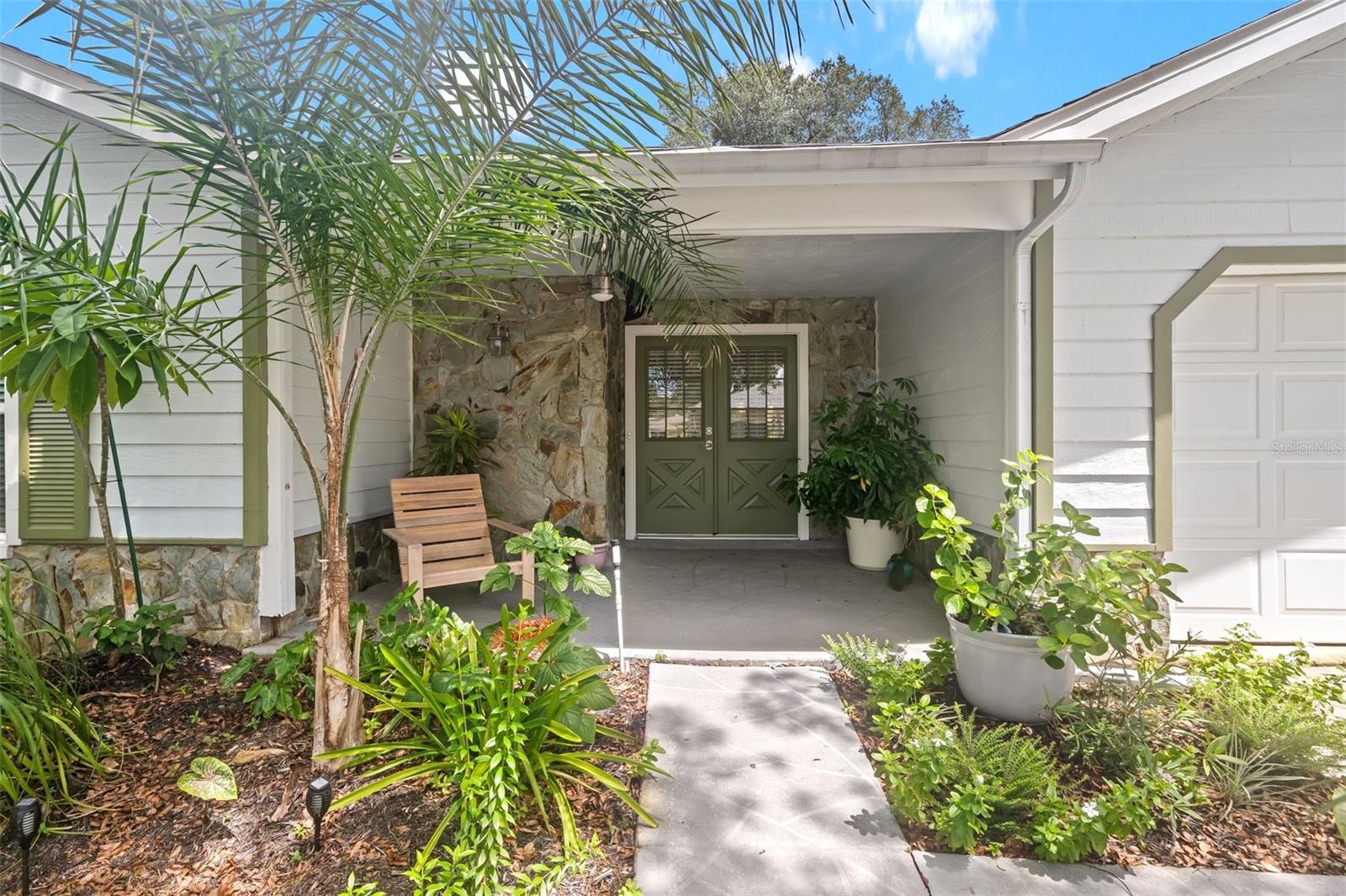 Photo 4 of Single family home for sale at 6342 Pine Meadows Dr, Spring Hill, FL 34606 | MLS# W7889172 | Listing updated on 2026-09-03
