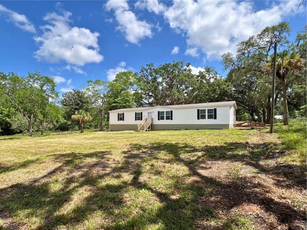 Photo 1 of Manufactured home for sale at 6165 Secret Pl, Brooksville, FL 34604 | MLS# S5156889 | Listing updated on 2026-09-04