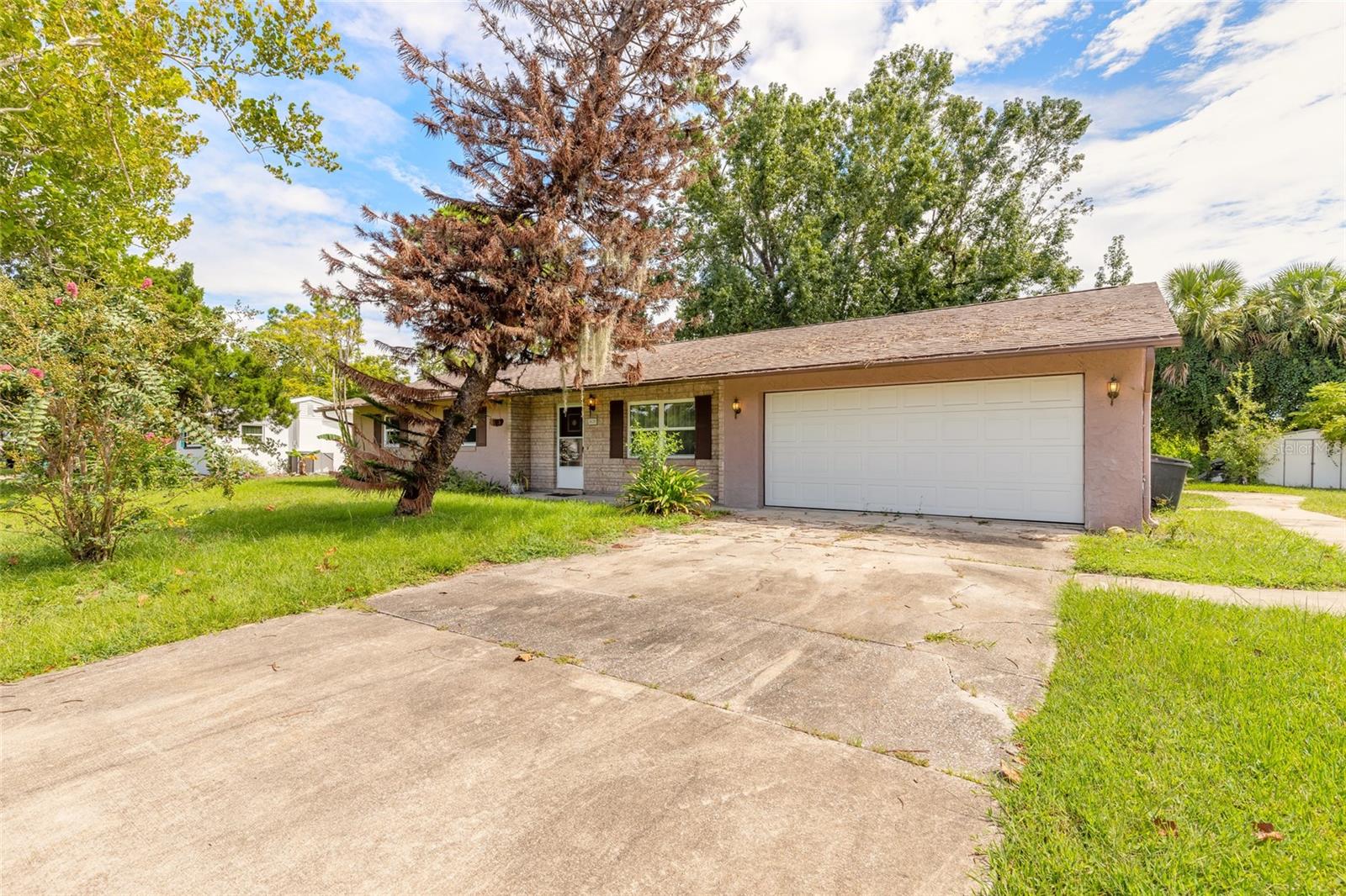 Photo 3 of Single family home for sale at 2629 Umbrella Tree Dr, Edgewater, FL 32141 | MLS# NS1089158 | Listing updated on 2026-09-04