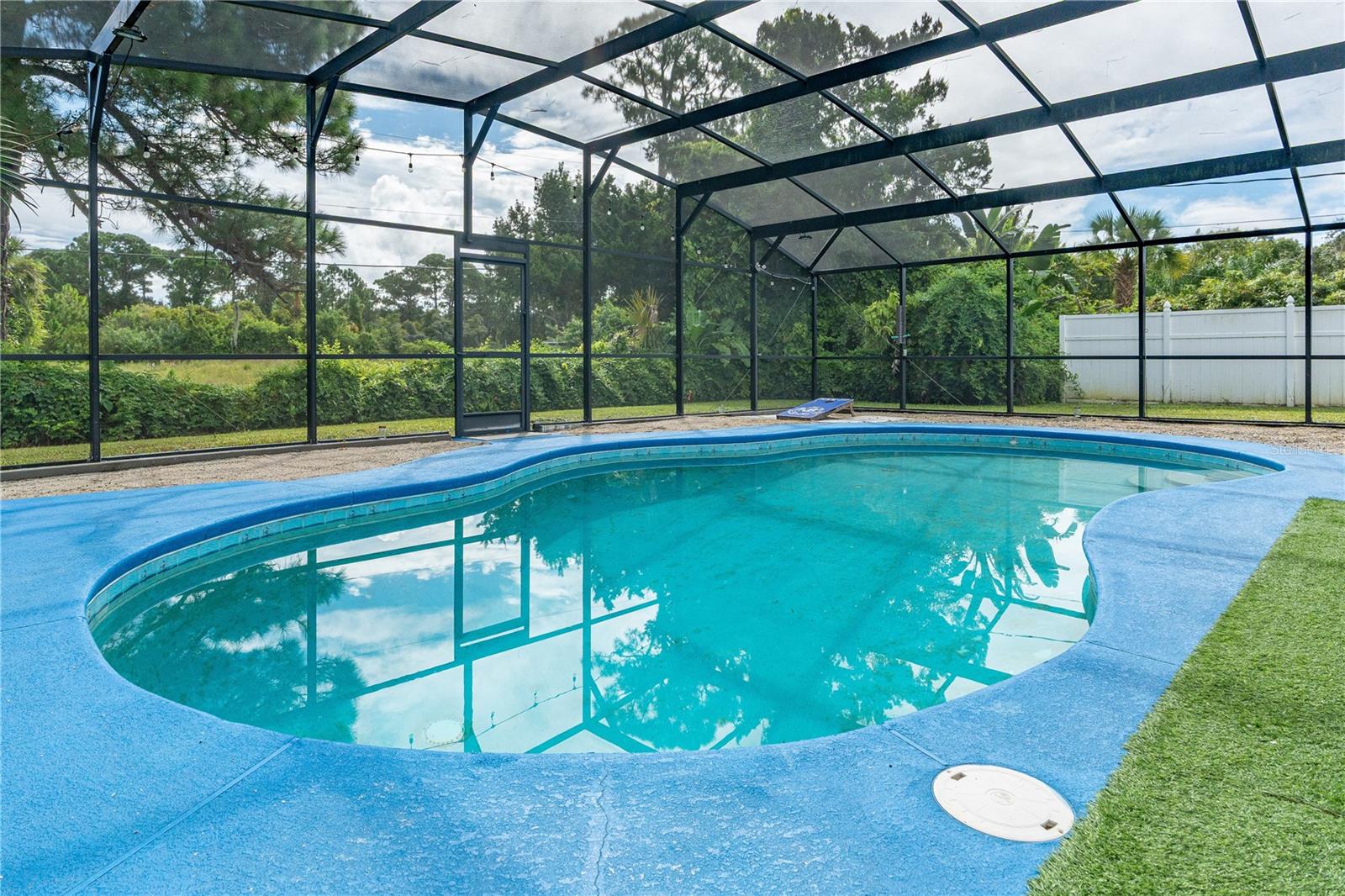 Photo 4 of Single family home for sale at 3123 Juniper Dr, Edgewater, FL 32141 | MLS# NS1089164 | Listing updated on 2026-09-05