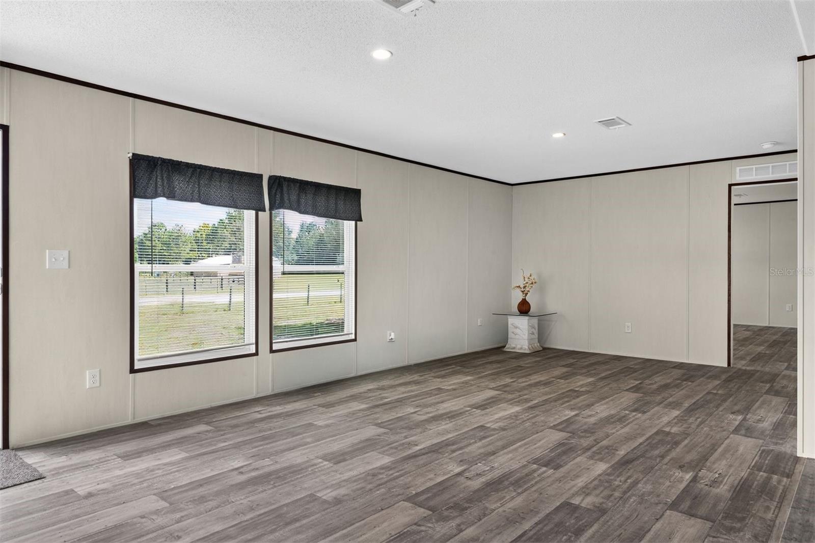 Photo 5 of Manufactured home for sale at 8330 NE 113th Lane, Bronson, FL 32621 | MLS# GC543242 | Listing updated on 2026-09-04