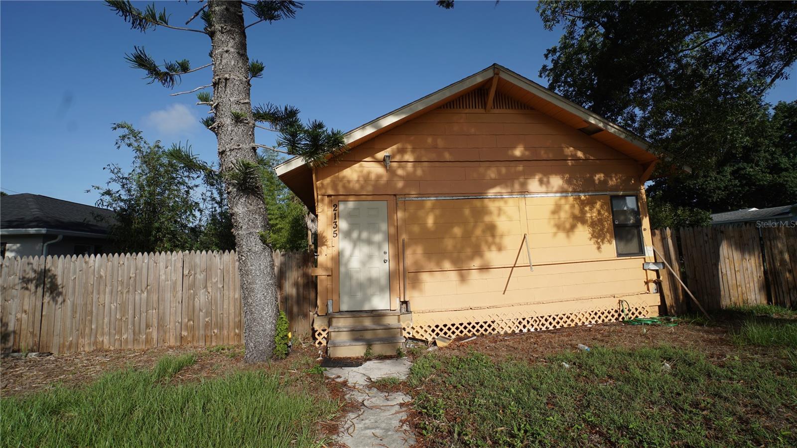 Photo 1 of Single family home for sale at 2135 44th Street S, Saint Petersburg, FL 33711 | MLS# TB8545507 | Listing updated on 2026-09-06