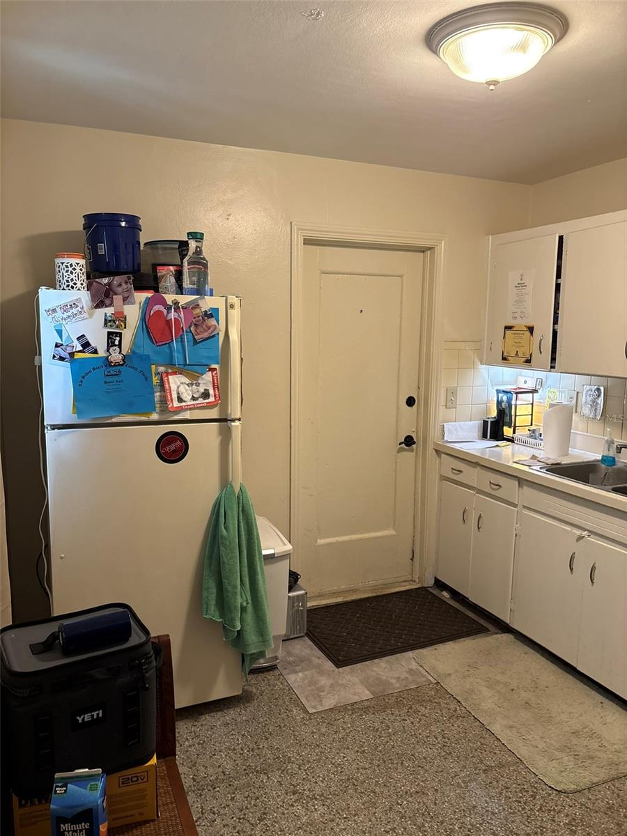 Photo 4 of Single family home for sale at 2627 38th Avenue N, Saint Petersburg, FL 33713 | MLS# TB8545645 | Listing updated on 2026-09-04