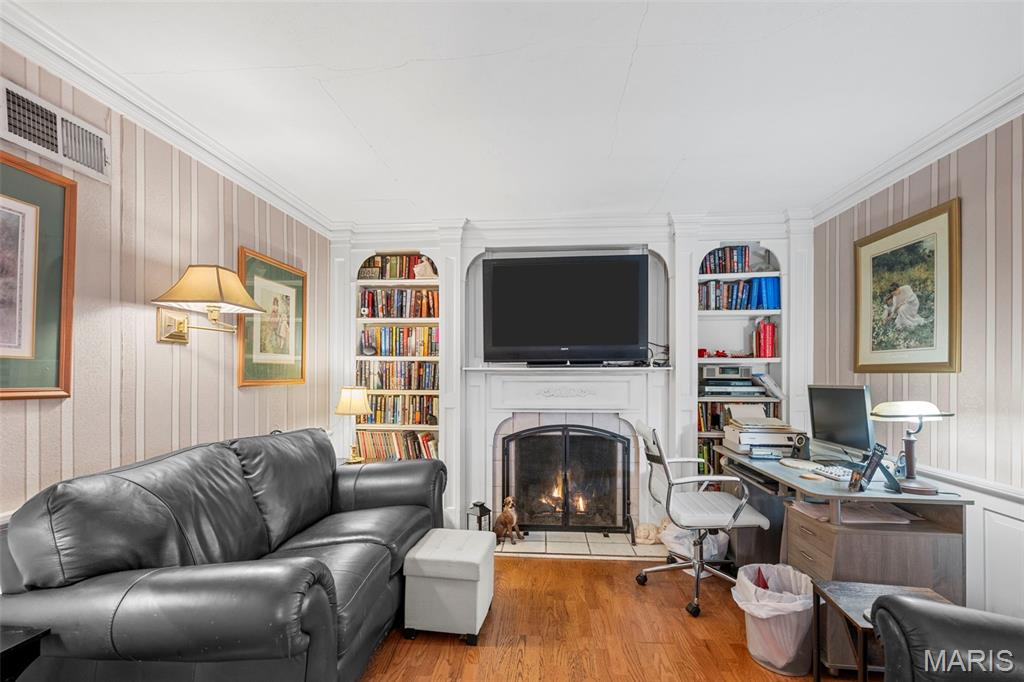 Homes for sale in St. Louis, MO | 2007 Lilly Ave, St. Louis, MO 63110 | MLS# MIS25036272