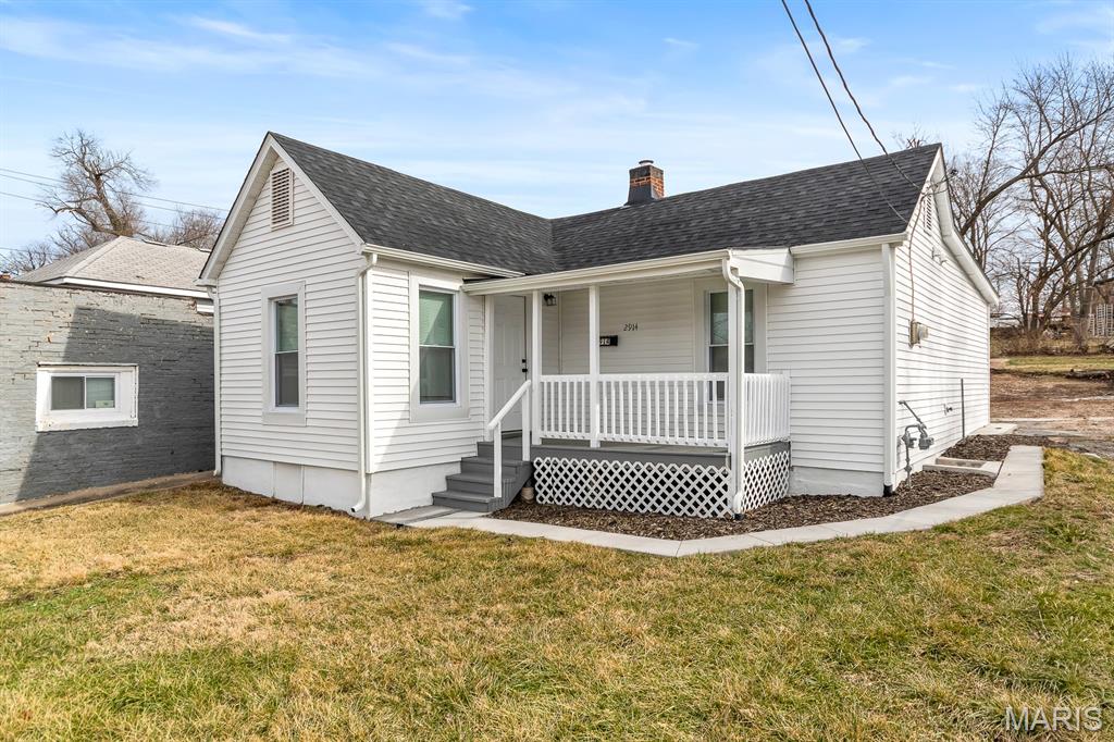 Photo 1 of Single Family Residence at 2914 Woodson Rd, Saint Louis, MO 63114 | MLS# MIS25036686 |  | Sold on 2025-06-03