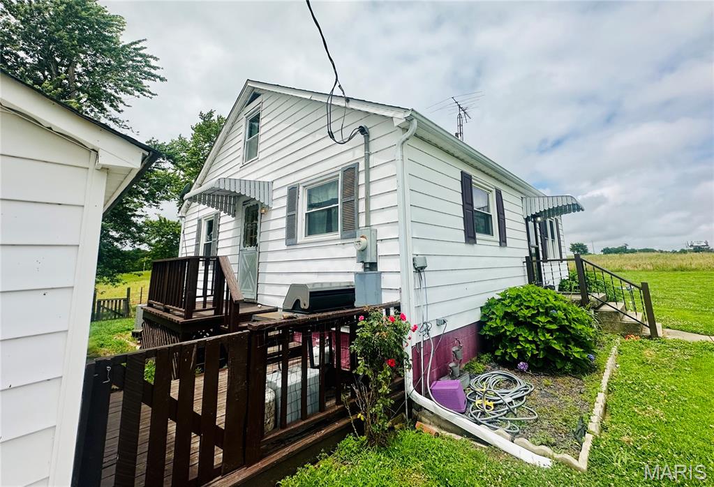 Homes for sale in Chester, IL | 3911 State Route 3, Chester, IL 62233 | MLS# MIS25040737