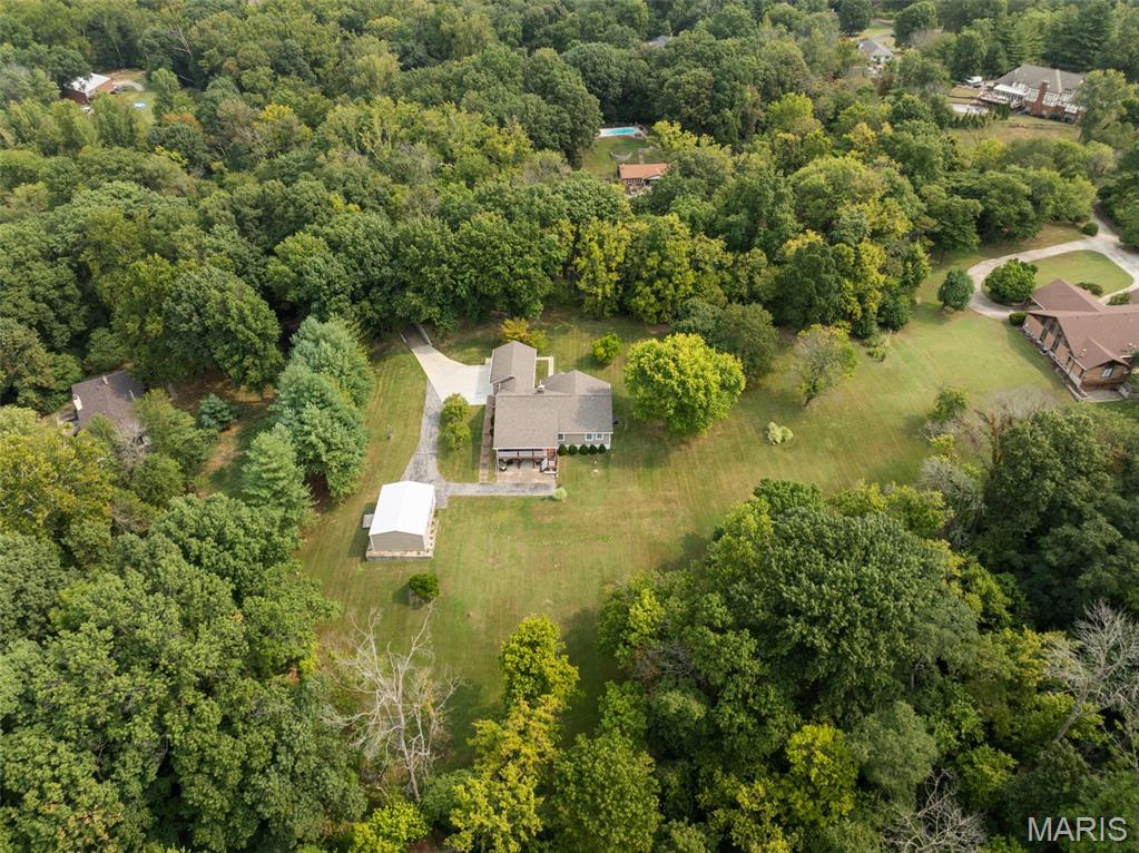 4th image of 3832 Fleur Du Bois Dr, Florissant, MO 63034 | MLS# MIS25042005