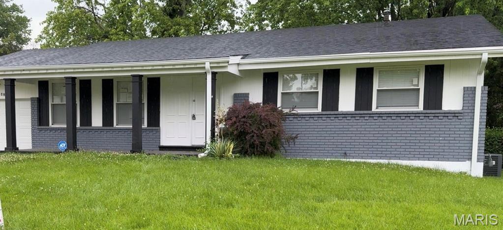 Homes for sale in Saint Louis, MO | 10528 Langford Dr, Saint Louis, MO 63136 | MLS# MIS25042147