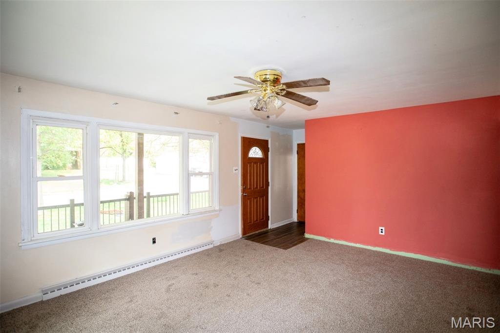 Homes for sale in Saint Ann, MO | 3931 Fairway Ct, Saint Ann, MO 63074 | MLS# MIS25042961