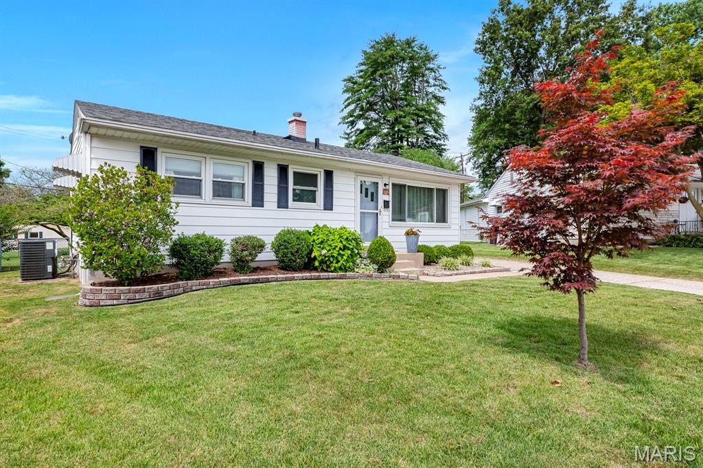 Homes for sale in Saint Charles, MO | 68 Barton Pl, Saint Charles, MO 63301 | MLS# MIS25046464