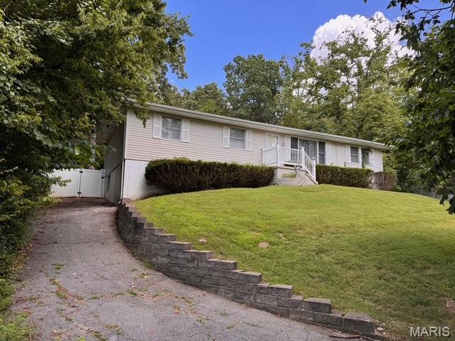 Homes for sale in Pevely, MO | 1471 Hillside Dr, Pevely, MO 63070 | MLS# MIS25048166