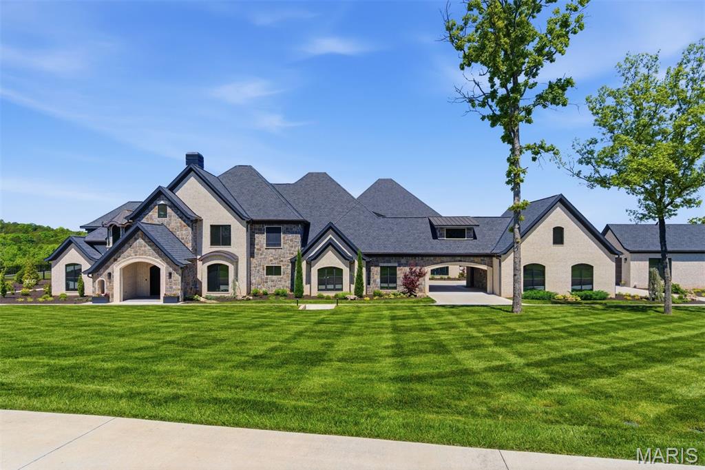 Homes for sale in Branson, MO | 300 Ridgecrest Dr, Branson, MO 65630 | MLS# MIS25049427