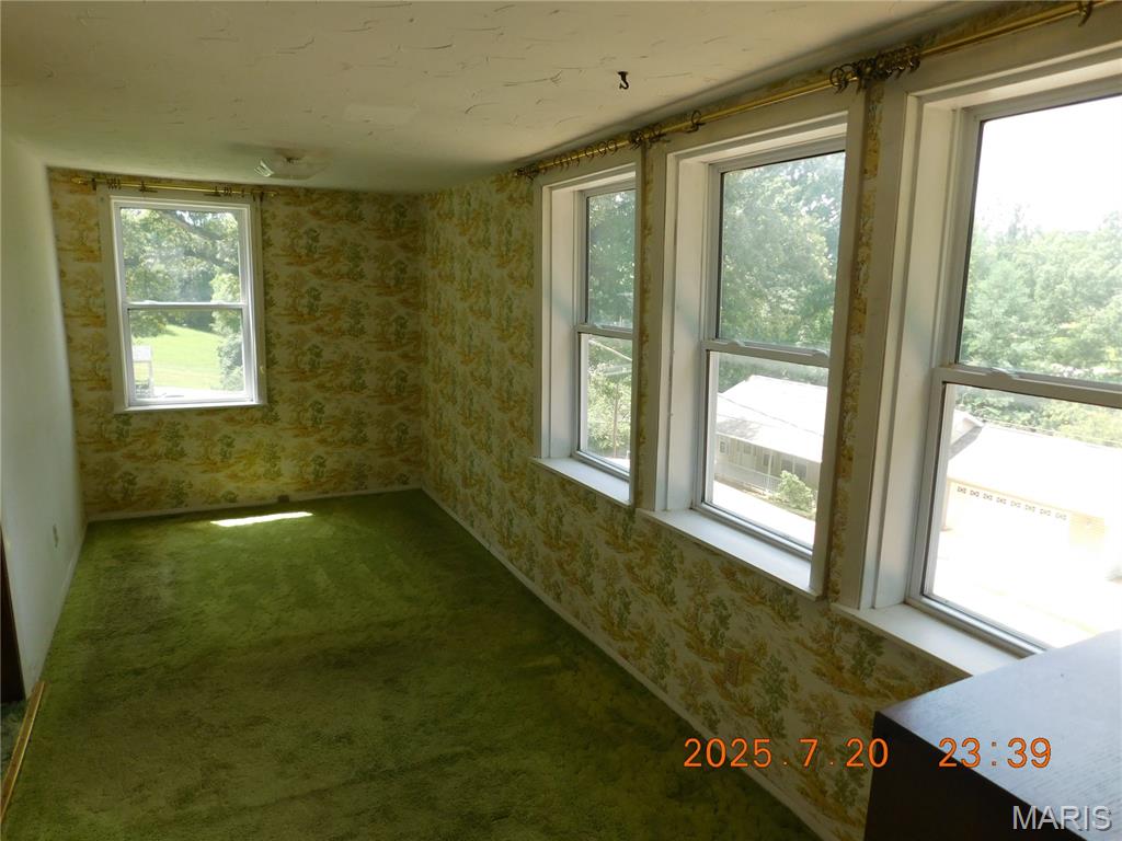 Homes for sale in Valley Park, MO | 61 Inez Ave, Valley Park, MO 63038 | MLS# MIS25049948