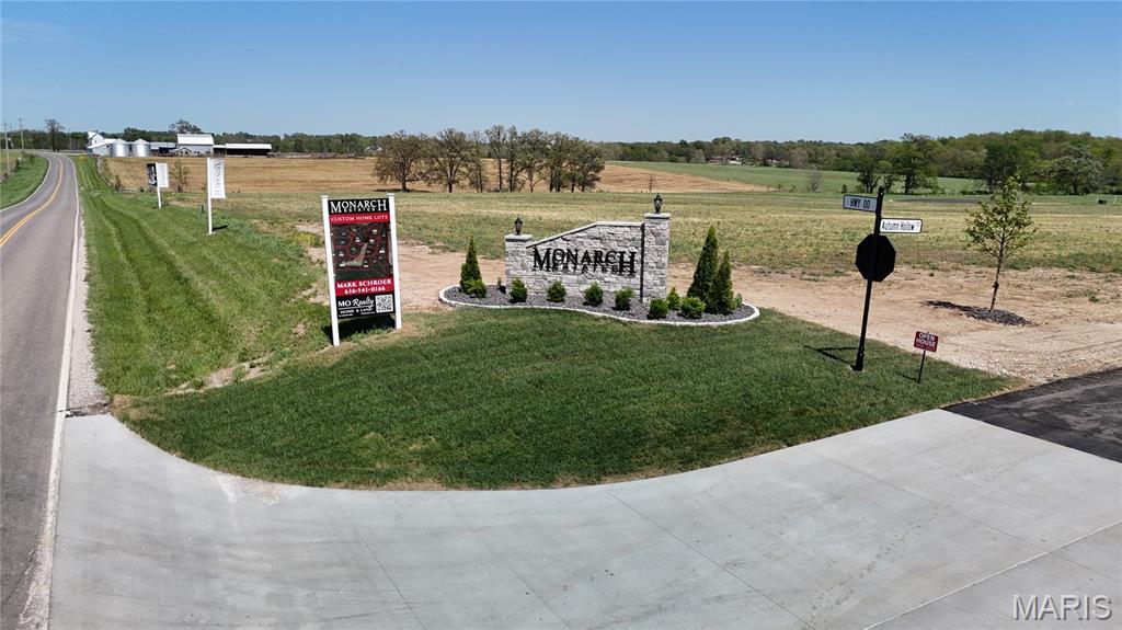 Homes for sale in Old Monroe, MO | 238 Autumn Hallow Ct, Old Monroe, MO 63369 | MLS# MIS25050255