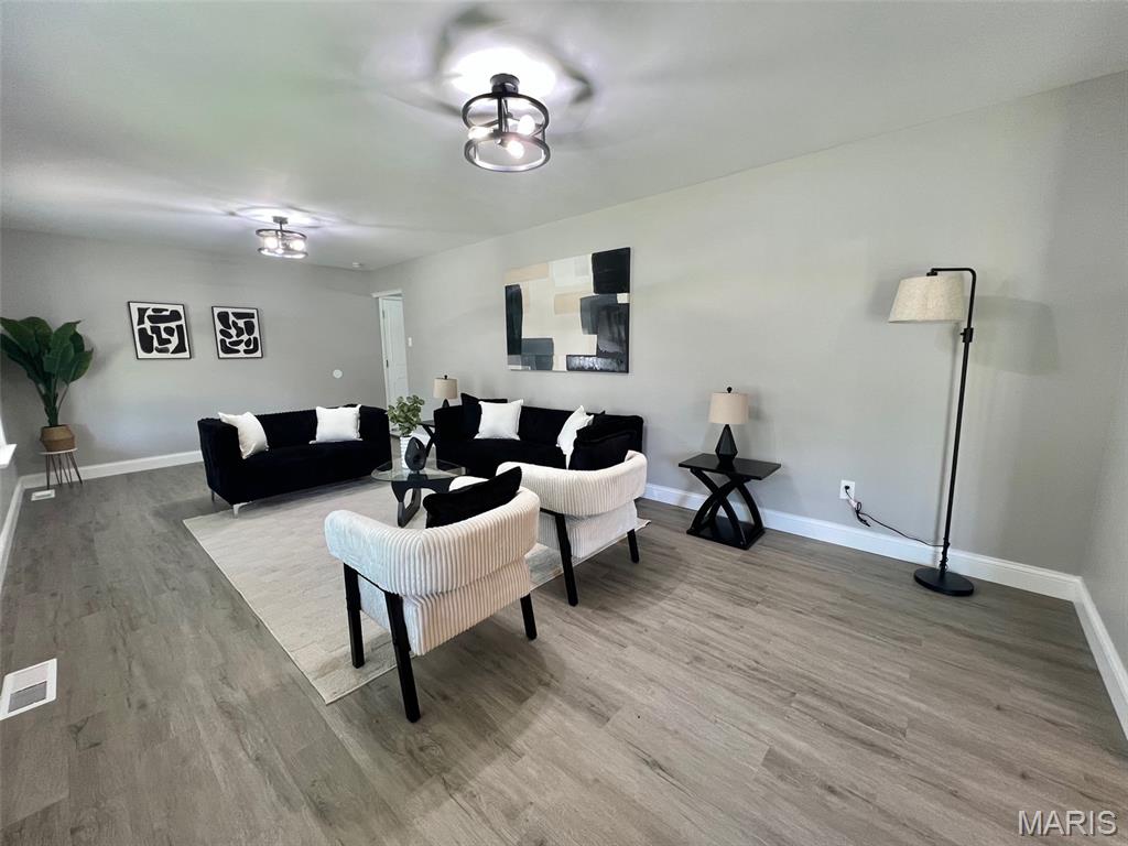 Homes for sale in Black Jack, MO | 2 Silverbrook Dr, Black Jack, MO 63033 | MLS# MIS25051612