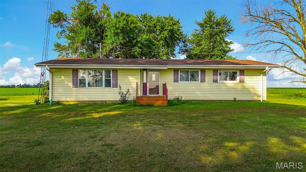 Homes for sale in Laddonia, MO | 36950 Hwy K, Laddonia, MO 63352 | MLS# MIS25051640