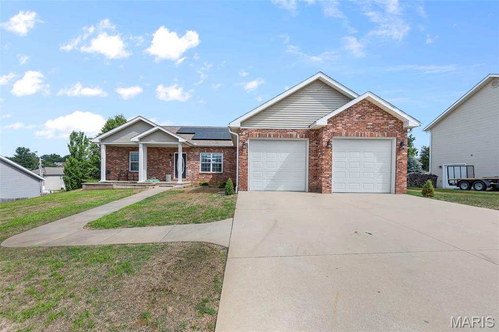 Homes for sale in Jackson, MO | 198 Cedar Meadows Dr, Jackson, MO 63755 | MLS# MIS25051907