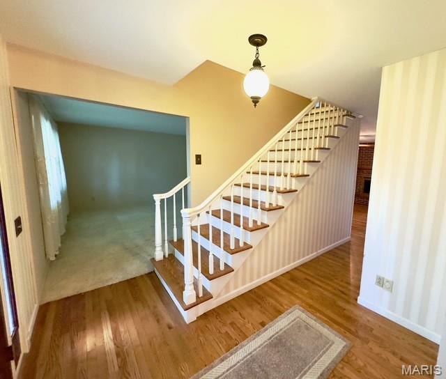 Homes for sale in Saint Louis, MO | 1015 Fernway Ln, Saint Louis, MO 63141 | MLS# MIS25054628