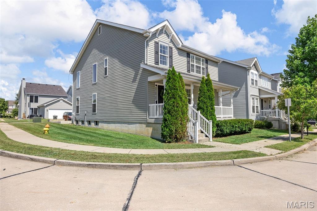 Homes for sale in Cottleville, MO | 1331 Commons Cir, Cottleville, MO 63304 | MLS# MIS25054863