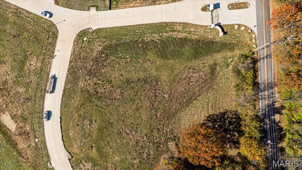 2nd image of 12259 Sunset Reserve Ct, Saint Louis, MO 63127 | MLS# MIS25057791