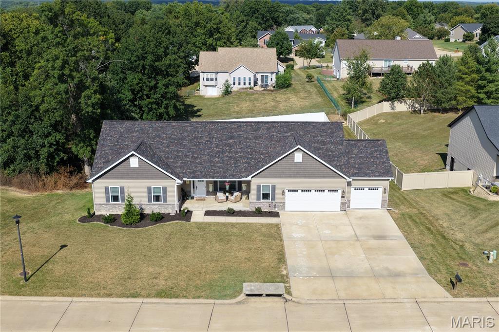 Homes for sale in Troy, MO | 509 Oakbluff Ct, Troy, MO 63379 | MLS# MIS25059877