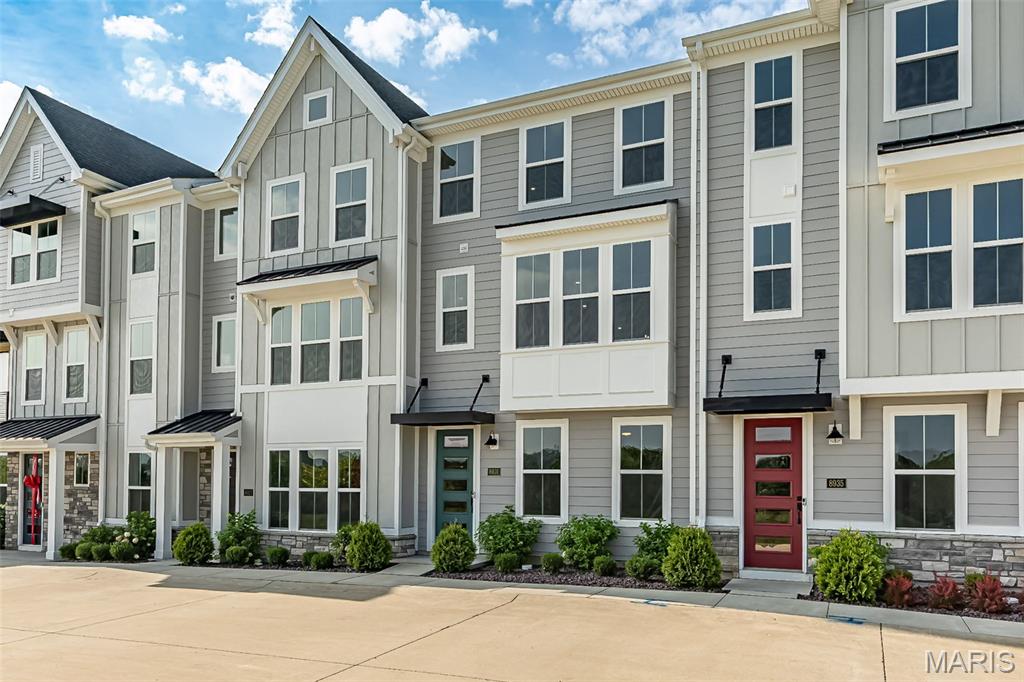 1st image of 8931 Gateway Hts #94-807, Saint Louis, MO 63144 | MLS# MIS25065502