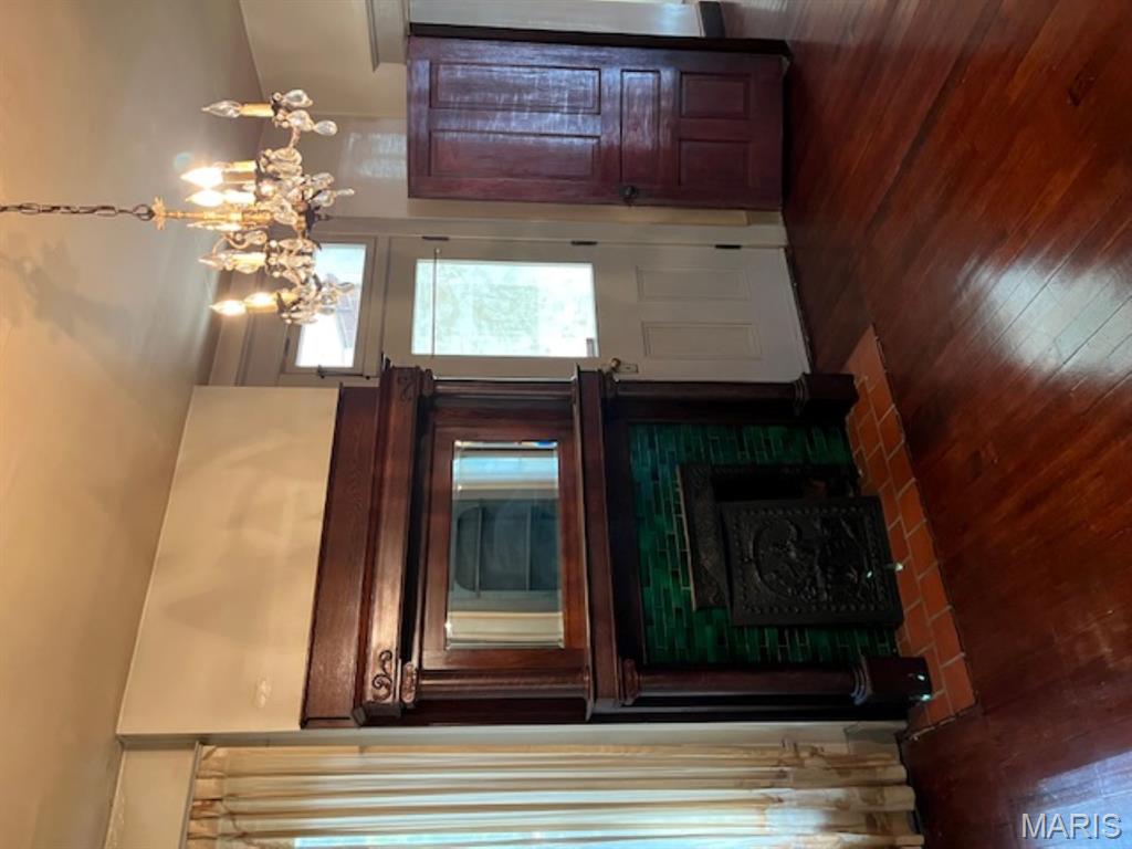 Homes for sale in Alton, IL | 1215 Union St, Alton, IL 62002 | MLS# MIS25068259