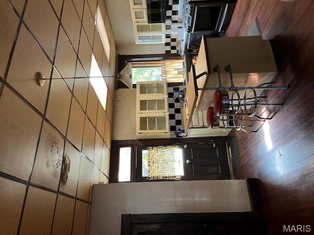 Homes for sale in Alton, IL | 1215 Union St, Alton, IL 62002 | MLS# MIS25068259