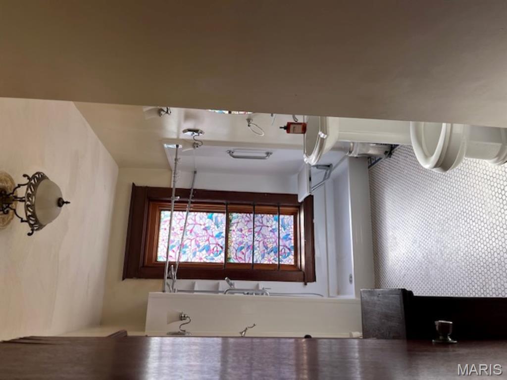 Homes for sale in Alton, IL | 1215 Union St, Alton, IL 62002 | MLS# MIS25068259