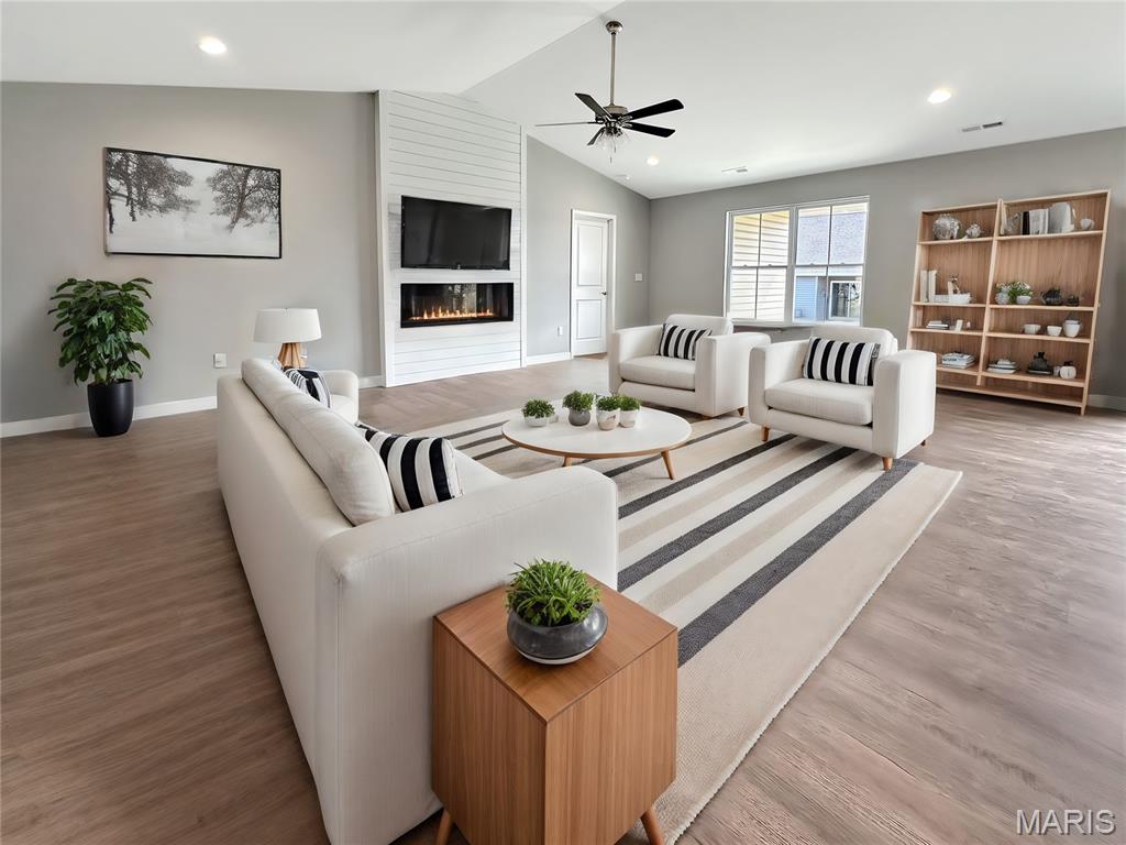 Homes for sale in Troy, IL | 2001 Serenade, Troy, IL 62294 | MLS# MIS25069902