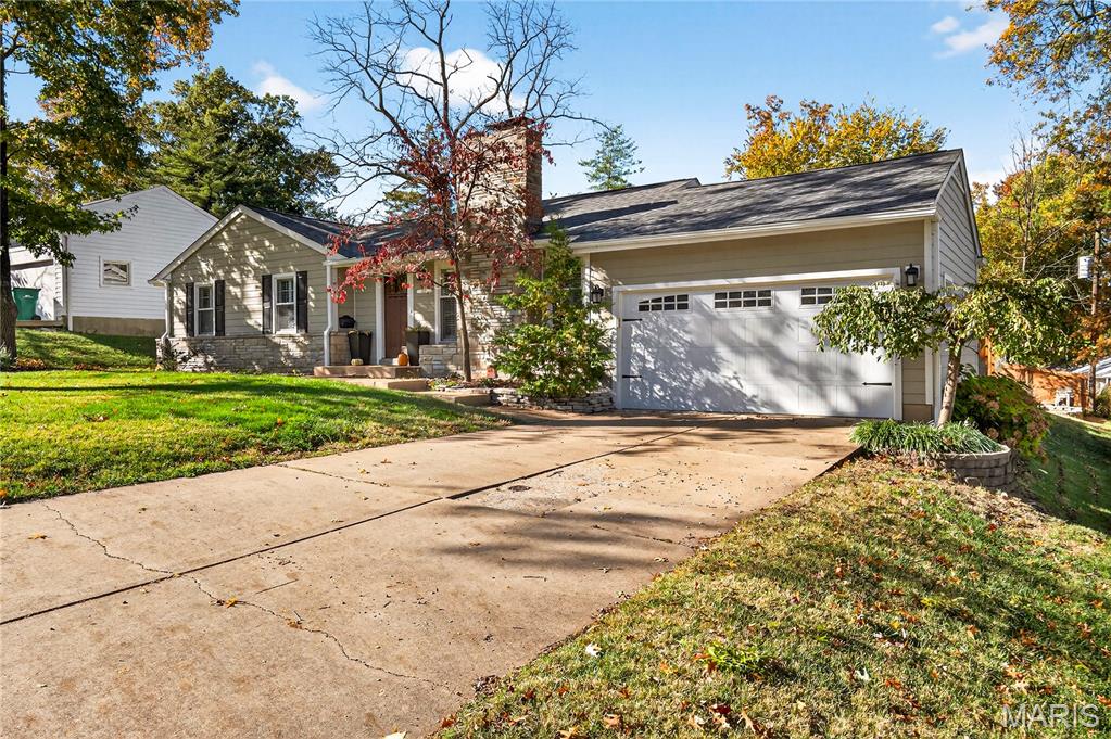 Homes for sale in Webster Groves, MO | 1515 Bridle Rd, Webster Groves, MO 63119 | MLS# MIS25073030