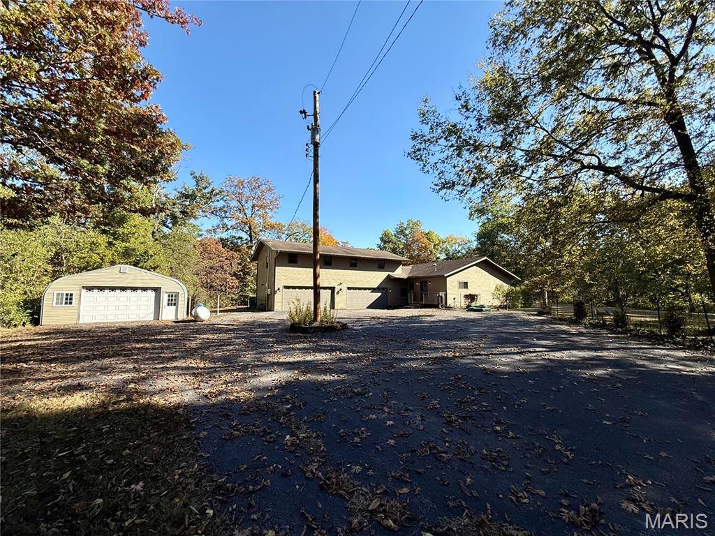 Homes for sale in Mascoutah, IL | 5276 State Route 4, Mascoutah, IL 62258 | MLS# MIS25073578