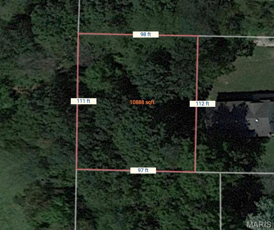 Homes for sale in Gray Summit, MO | 410 Oak Dr, Gray Summit, MO 63039 | MLS# MIS25073797