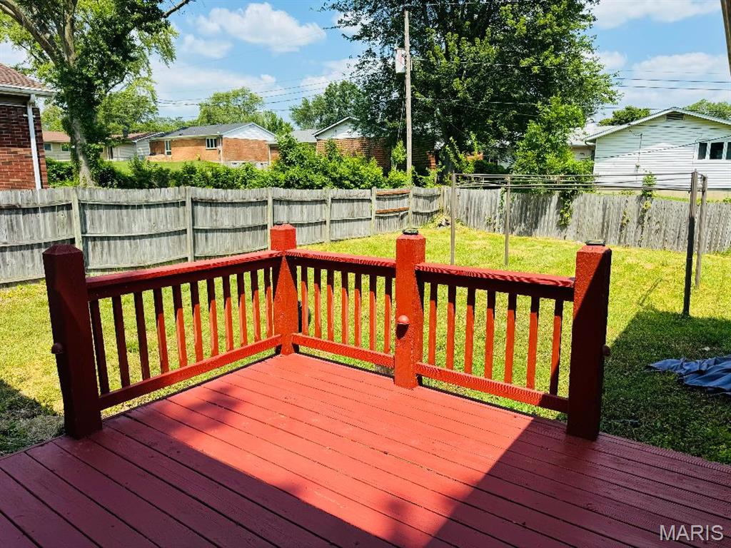 Homes for sale in Florissant, MO | 3092 Wintergreen Dr, Florissant, MO 63033 | MLS# MIS25073804