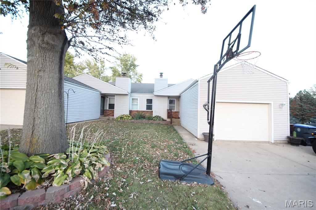 Homes for sale in St Peters, MO | 35 Gold Run Dr #B, St Peters, MO 63376 | MLS# MIS25074092