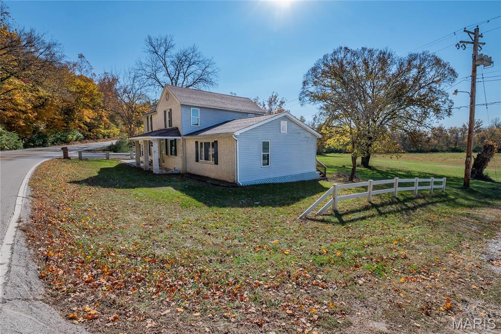 Homes for sale in Unincorporated, MO | 7000 Twin River Rd, Unincorporated, MO 63025 | MLS# MIS25074113