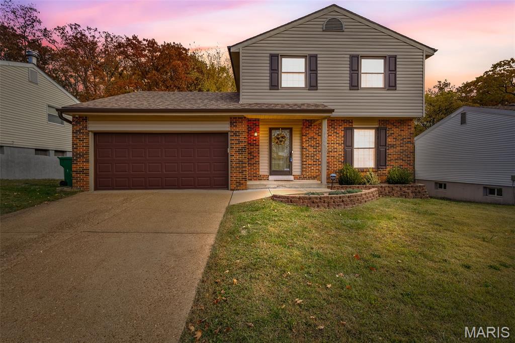 Homes for sale in Arnold, MO | 3184 Meadowfield Dr, Arnold, MO 63010 | MLS# MIS25074133