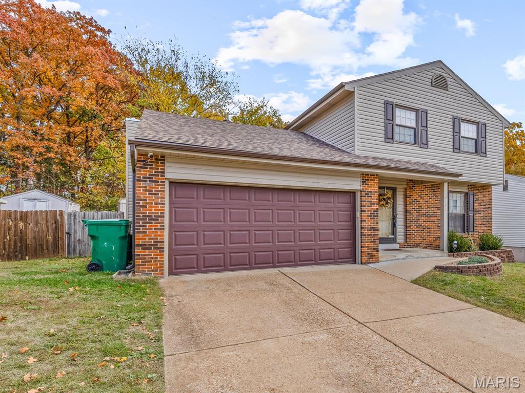 Homes for sale in Arnold, MO | 3184 Meadowfield Dr, Arnold, MO 63010 | MLS# MIS25074133