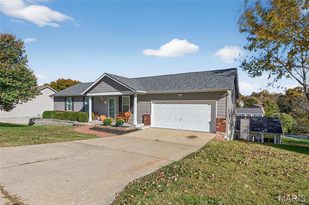 Homes for sale in Barnhart, MO | 1775 Primrose Ln, Barnhart, MO 63012 | MLS# MIS25074402