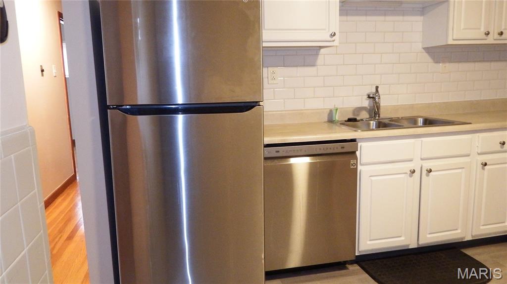 Homes for sale in Florissant, MO | 1145 S Waterford Dr, Florissant, MO 63033 | MLS# MIS25074944