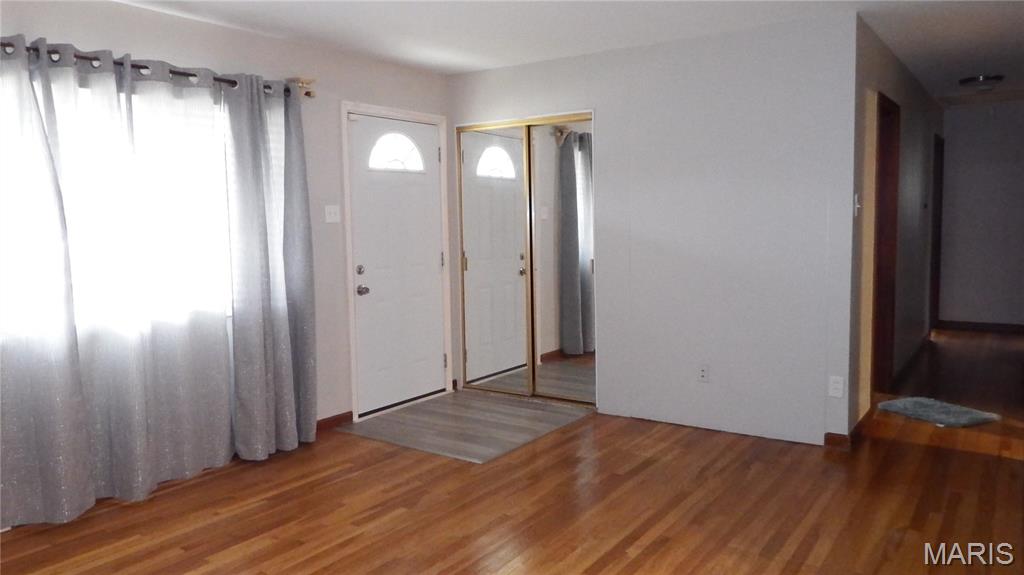 Homes for sale in Florissant, MO | 1145 S Waterford Dr, Florissant, MO 63033 | MLS# MIS25074944