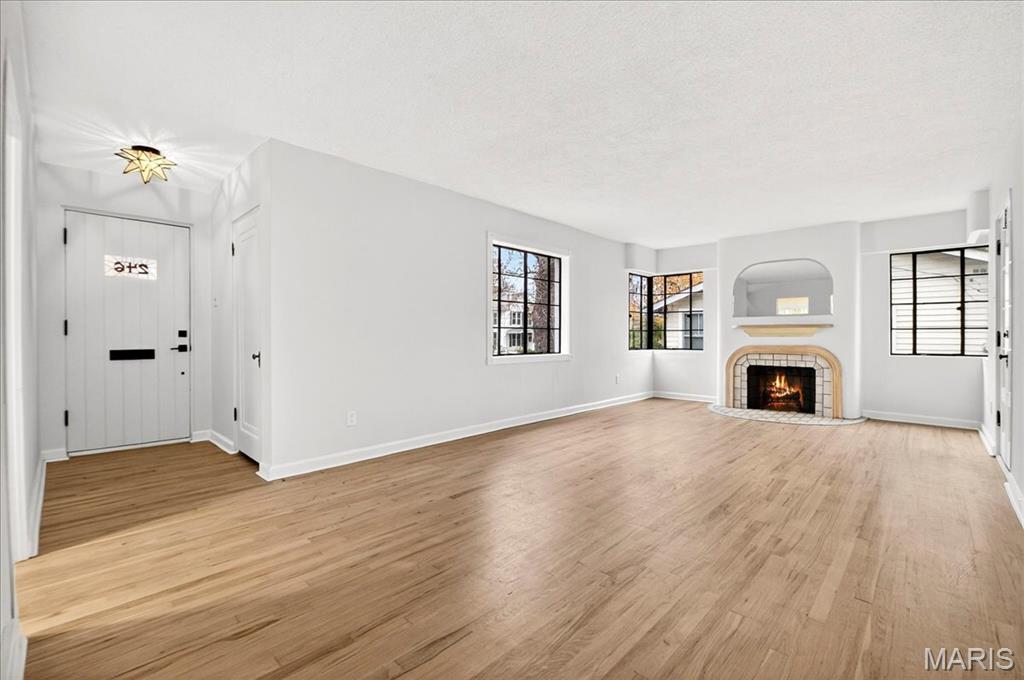 Homes for sale in St Louis, MO | 246 S Old Orchard Ave, St Louis, MO 63119 | MLS# MIS25076108