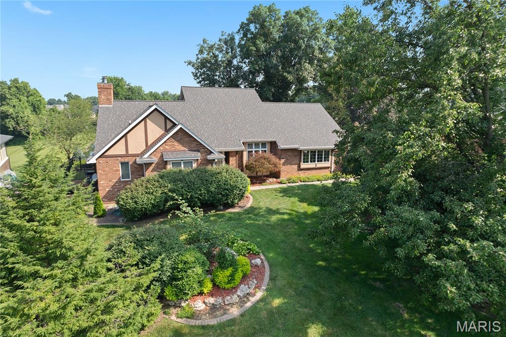 Homes for sale in Glen Carbon, IL | 46 Matterhorn Dr, Glen Carbon, IL 62034 | MLS# MIS25076537