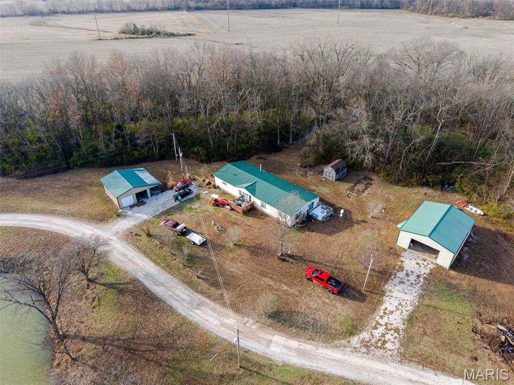 Homes for sale in Lenzburg, IL | 9345 Schaller Rd, Lenzburg, IL 62255 | MLS# MIS25076668