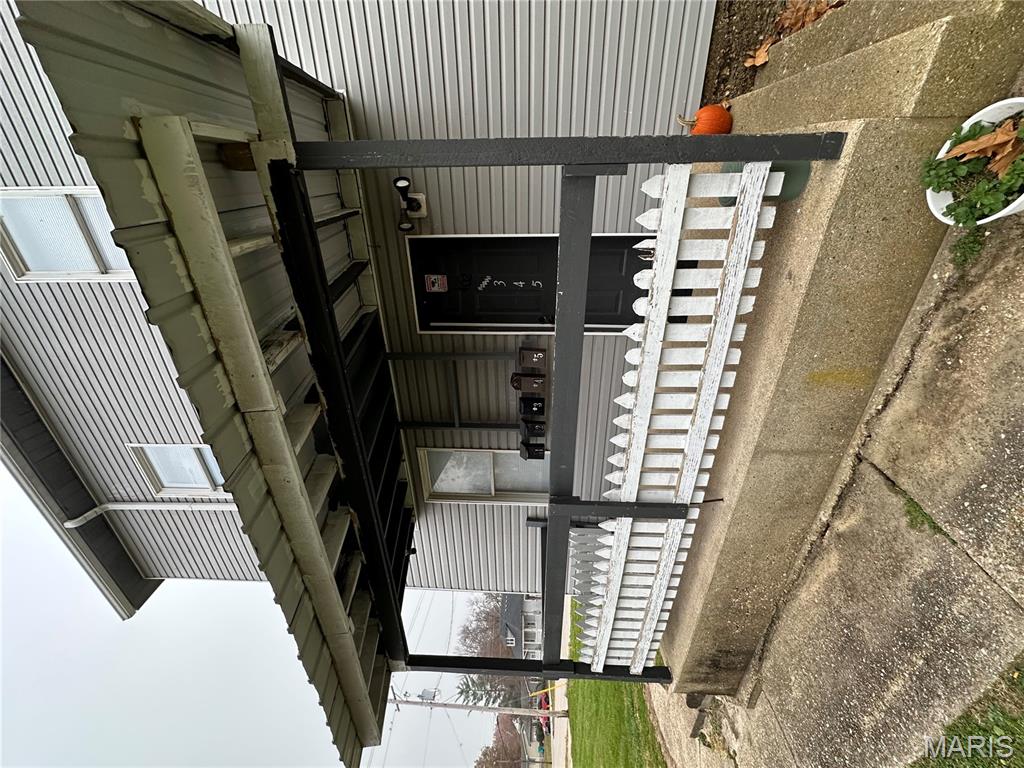 Homes for sale in Owensville, MO | 402 N 1st St S, Owensville, MO 65066 | MLS# MIS25077385