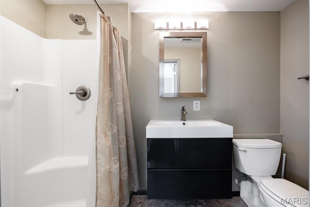 Homes for sale in Mascoutah, IL | 12 E State St E, Mascoutah, IL 62258 | MLS# MIS25077422