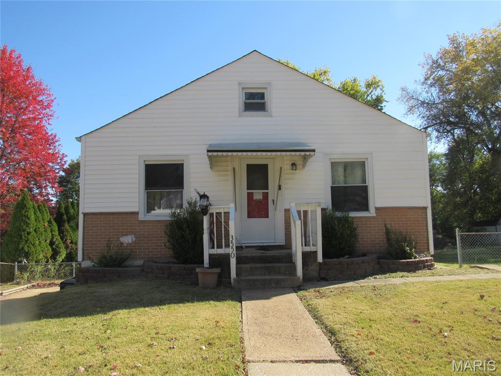 Homes for sale in St Ann, MO | 3550 Saint Christopher Ln, St Ann, MO 63074 | MLS# MIS25077440